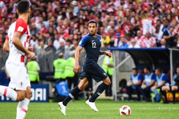 勒伊达的关 勒伊达的关